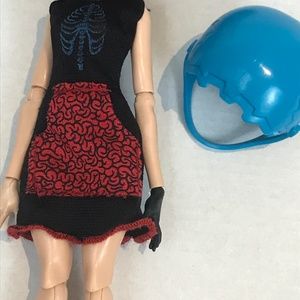 Goulia Monster High hoodie dress and helmet